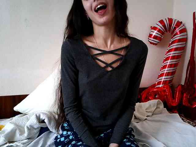 Honeykrisspussy webcam