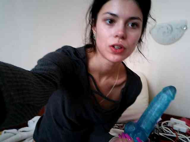 Honeykrisspussy webcam