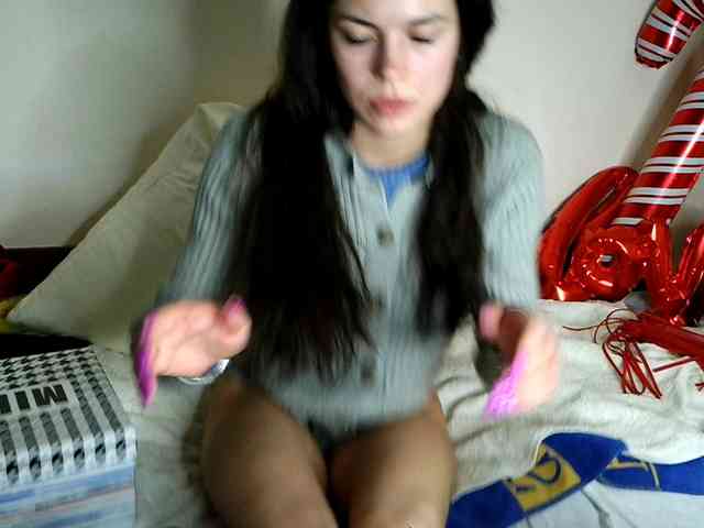 Honeykrisspussy webcam