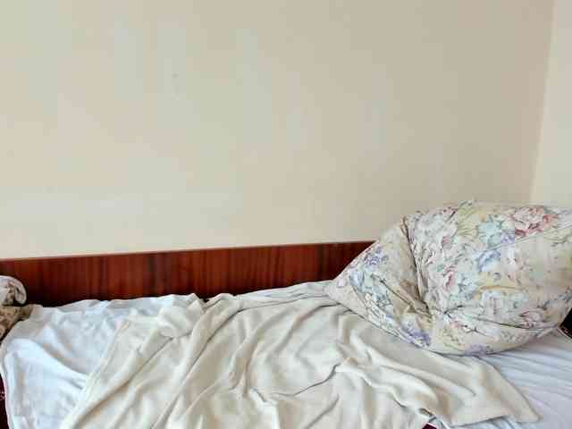 Honeykrisspussy webcam