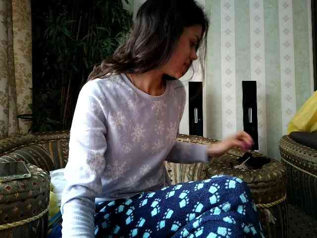 Honeykrisspussy webcam