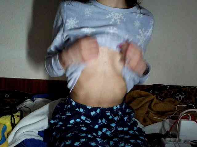 Honeykrisspussy webcam