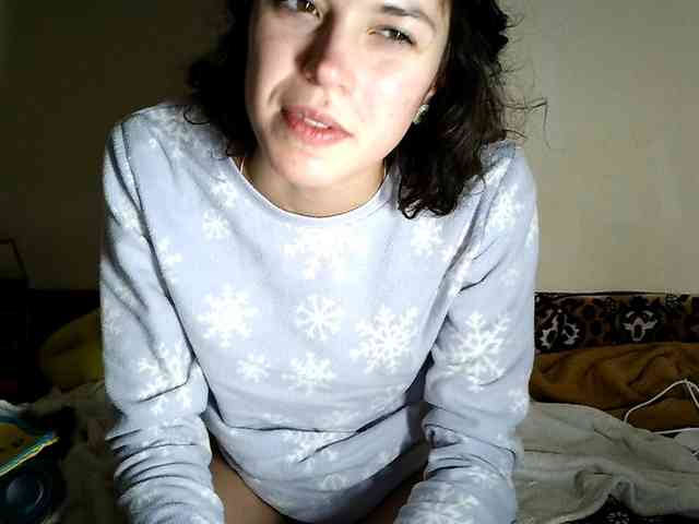 Honeykrisspussy webcam