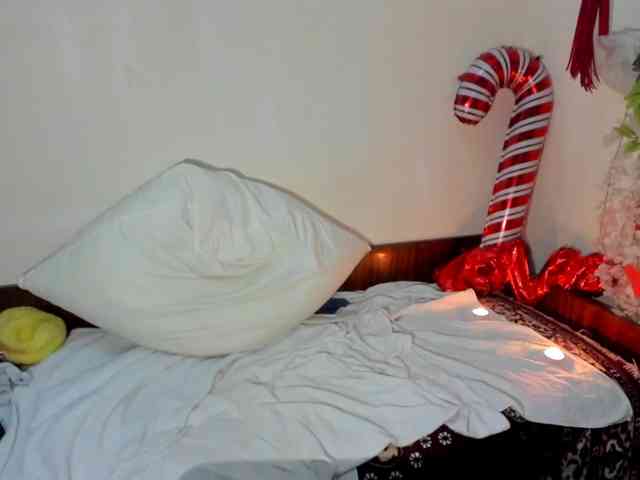 Honeykrisspussy webcam