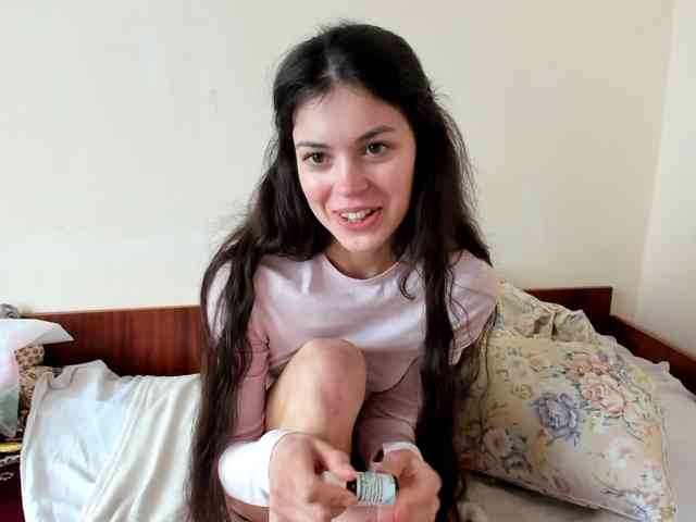 Honeykrisspussy webcam