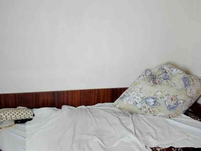 Honeykrisspussy webcam