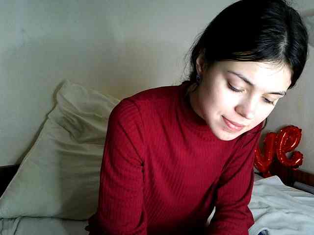 Honeykrisspussy webcam