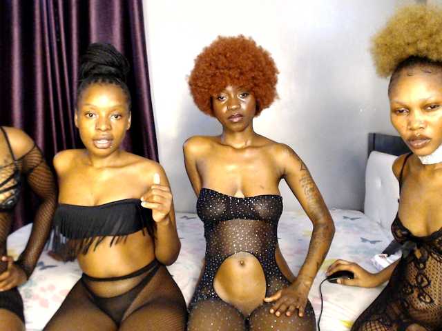 Webcamslut-1's BongaCams show and profile