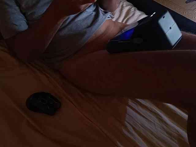 Larry11061990 Larry11061990