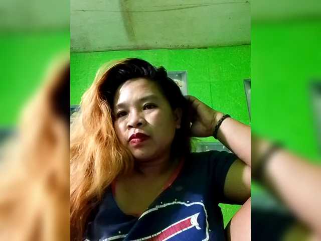 Kyrene's BongaCams show and profile