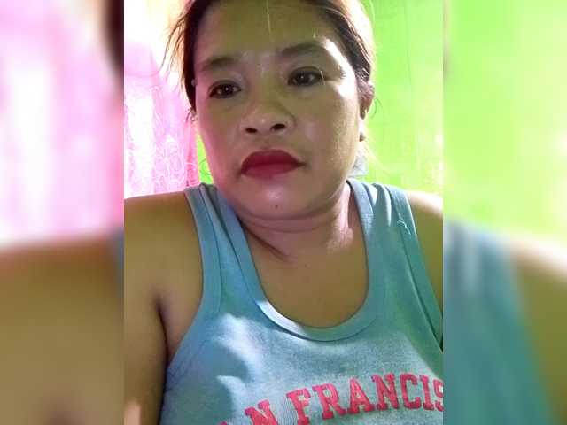 Kyrene's BongaCams show and profile