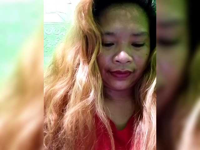 Kyrene's BongaCams show and profile