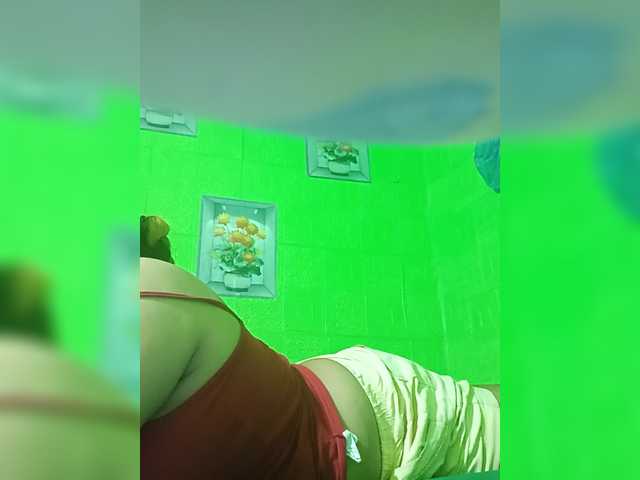 Kyrene's BongaCams show and profile