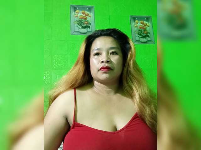 Kyrene's BongaCams show and profile