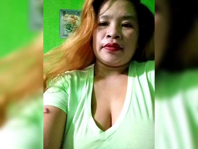 Kyrene's BongaCams show and profile