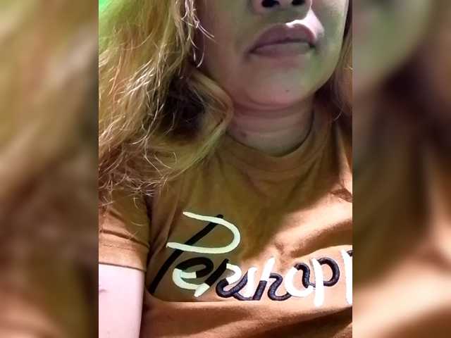 Kyrene's BongaCams show and profile