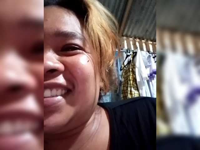 Kyrene's BongaCams show and profile