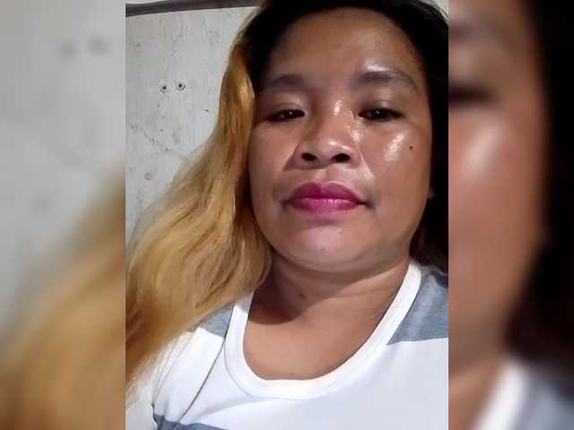 Kyrene's BongaCams show and profile