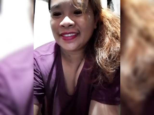 Kyrene's BongaCams show and profile