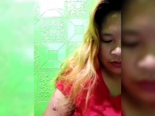 Kyrene's BongaCams show and profile