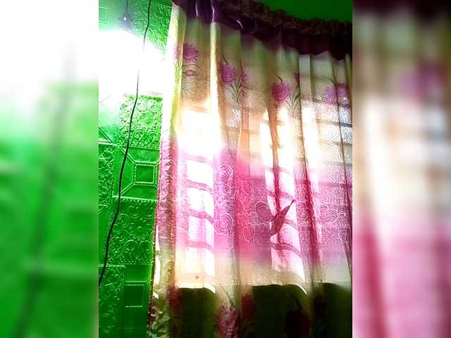 Kyrene live cam profile