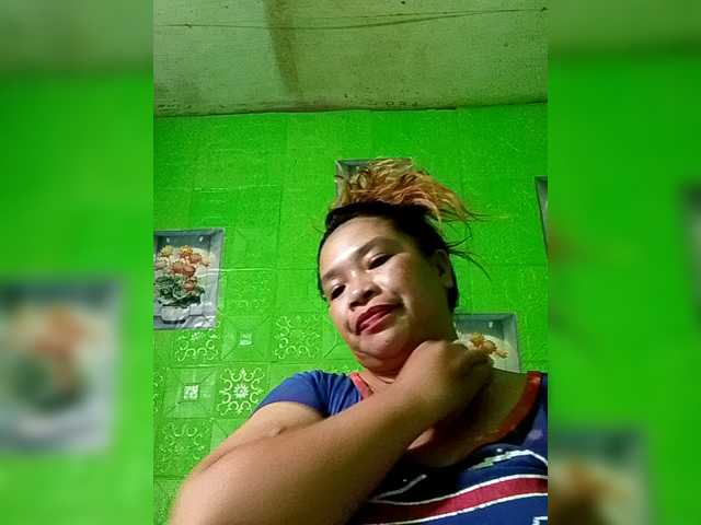 Kyrene's BongaCams show and profile