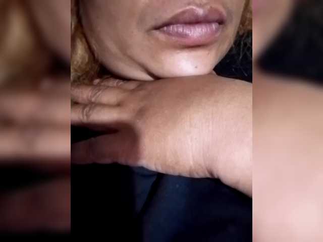 Webcam performer Kyrene online show Kyrene