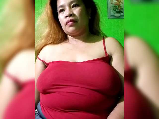 Kyrene's BongaCams show and profile