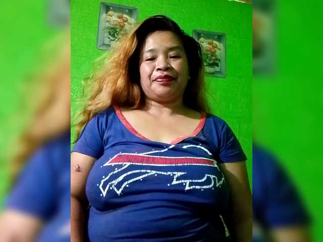 Kyrene's BongaCams show and profile