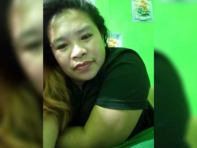 Kyrene's BongaCams show and profile