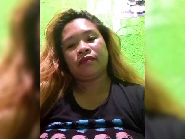 Kyrene's BongaCams show and profile