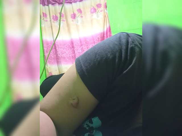 Kyrene's BongaCams show and profile