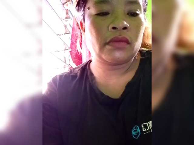 le modèle Kyrene est en webcam porno dans un show sur le site bongacams, il possède les tags suivants: Asian,Redhead,Shaved