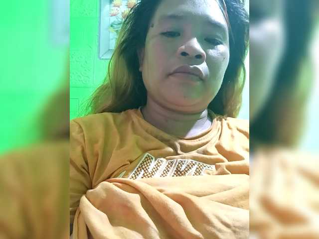 Kyrene's BongaCams show and profile