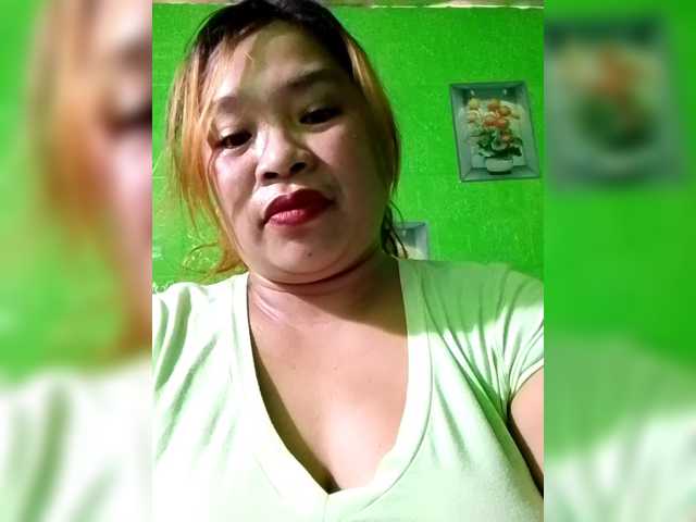 Kyrene's BongaCams show and profile