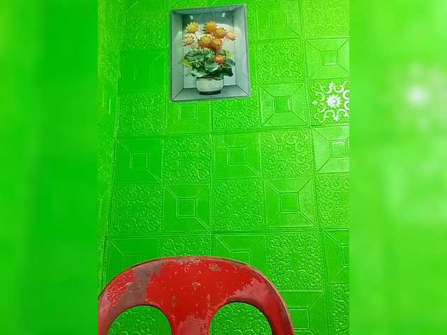 Kyrene's BongaCams show and profile