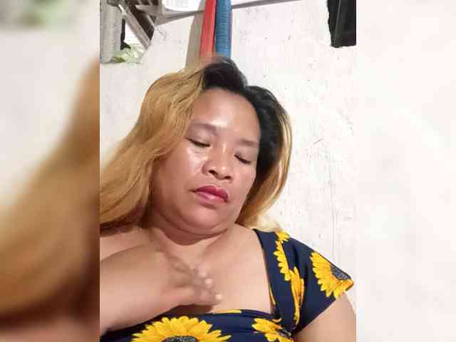 Kyrene Live Webcam on BongaCams