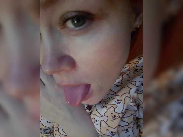 Senorita2's BongaCams show and profile