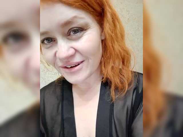 Senorita2's BongaCams show and profile