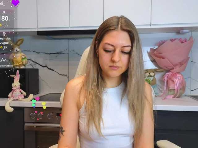 Leppieee's BongaCams show and profile