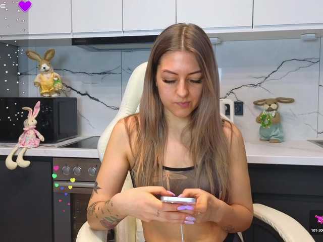 Leppieee's BongaCams show and profile