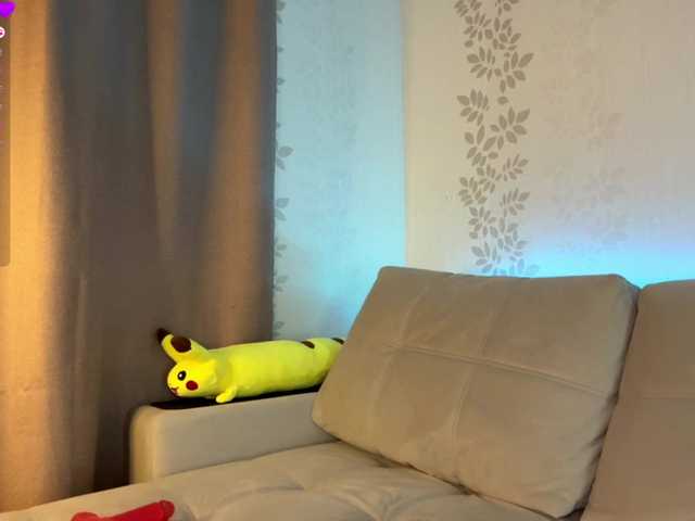 BlondyBun's BongaCams show and profile