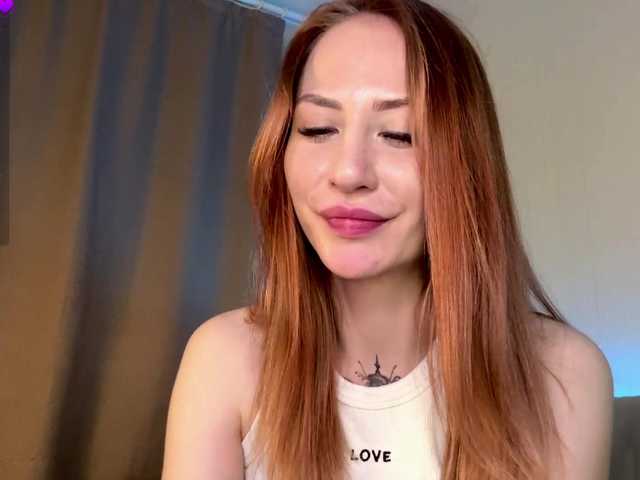 BlondyBun's BongaCams show and profile