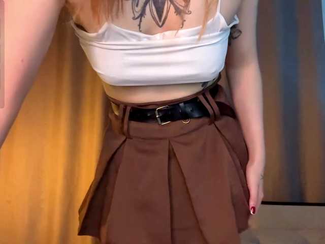 BlondyBun's BongaCams show and profile