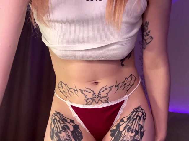 BlondyBun's BongaCams show and profile