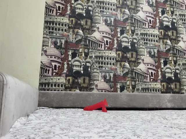 BlondyBun's BongaCams show and profile