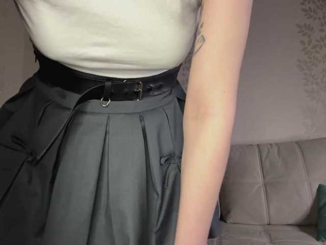 BlondyBun's BongaCams show and profile