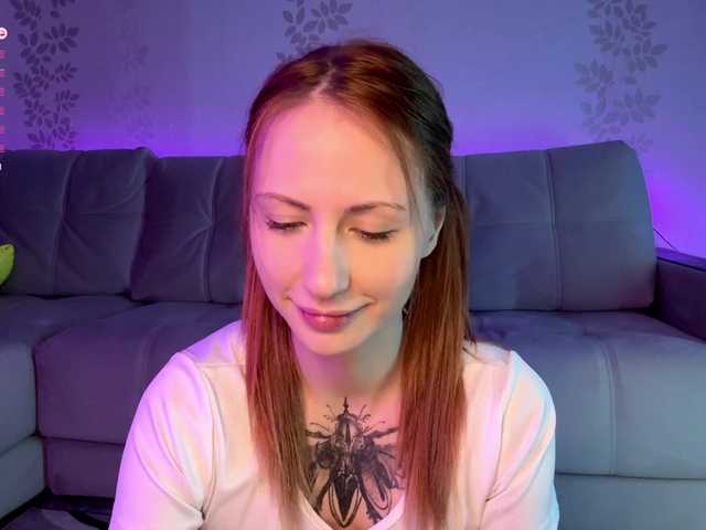BlondyBun's BongaCams show and profile