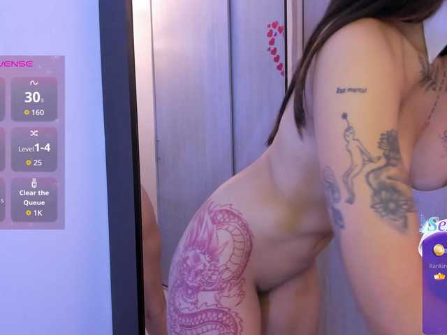 ElectraRhodes's BongaCams show and profile