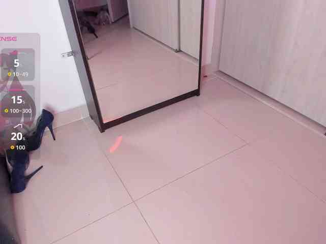 ElectraRhodes webcam